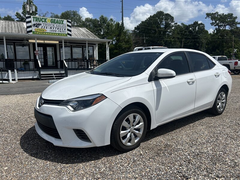 2016 Toyota Corolla LE  