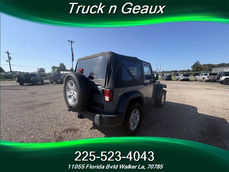 2015 Jeep Wrangler Sport S - Photo 3 - Walker, LA 70785-5946