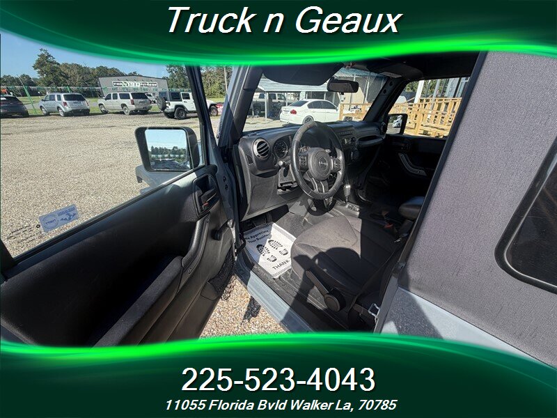 2015 Jeep Wrangler Sport S - Photo 7 - Walker, LA 70785-5946