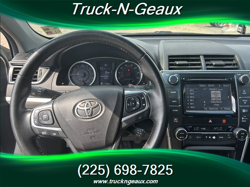 2015 Toyota Camry XSE V6   - Photo 8 - Walker, LA 70785-5946