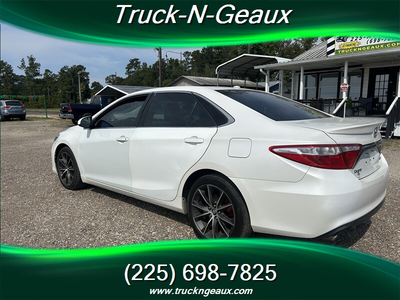 2015 Toyota Camry XSE V6   - Photo 3 - Walker, LA 70785-5946