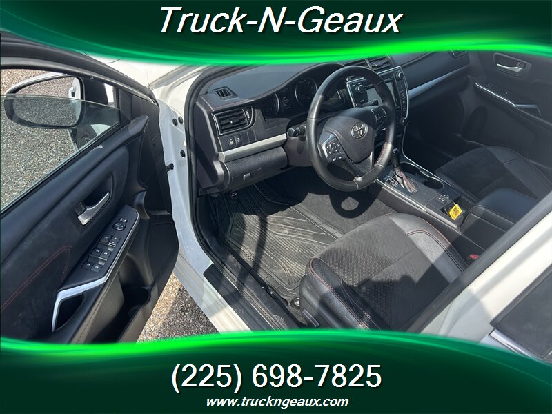 2015 Toyota Camry XSE V6   - Photo 7 - Walker, LA 70785-5946