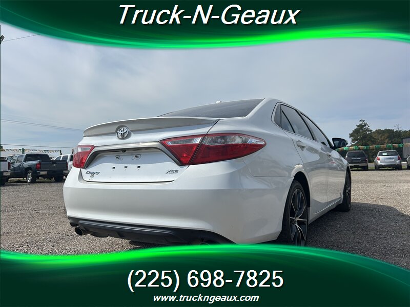 2015 Toyota Camry XSE V6   - Photo 5 - Walker, LA 70785-5946