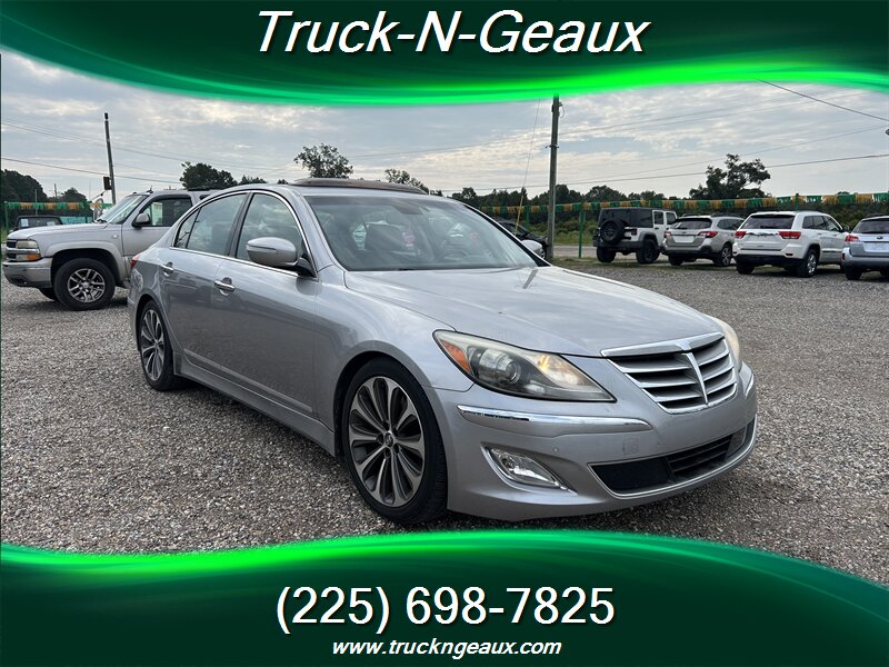 2013 Hyundai Genesis 5.0 R-Spec - Photo 1 - Walker, LA 70785-5946