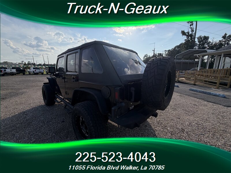 2015 Jeep Wrangler Sport S - Photo 4 - Walker, LA 70785-5946