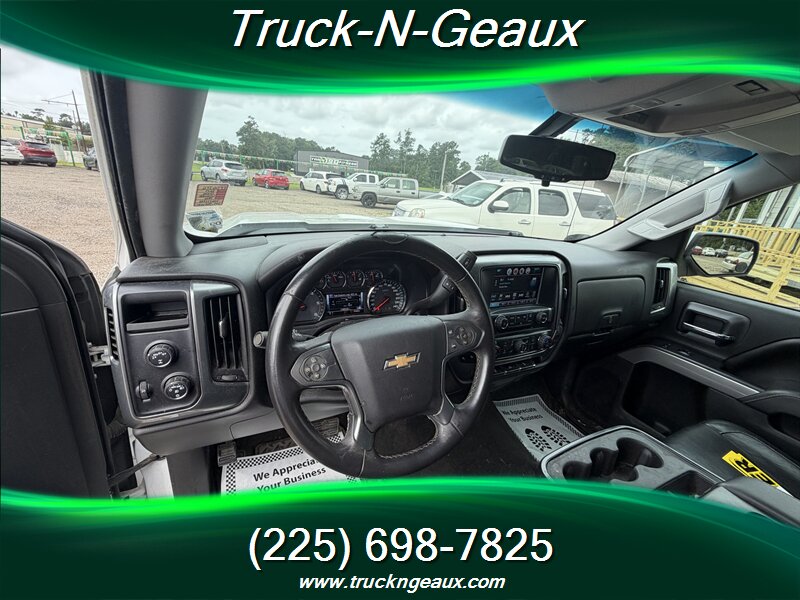 2017 Chevrolet Silverado 1500 LT - Photo 6 - Walker, LA 70785-5946