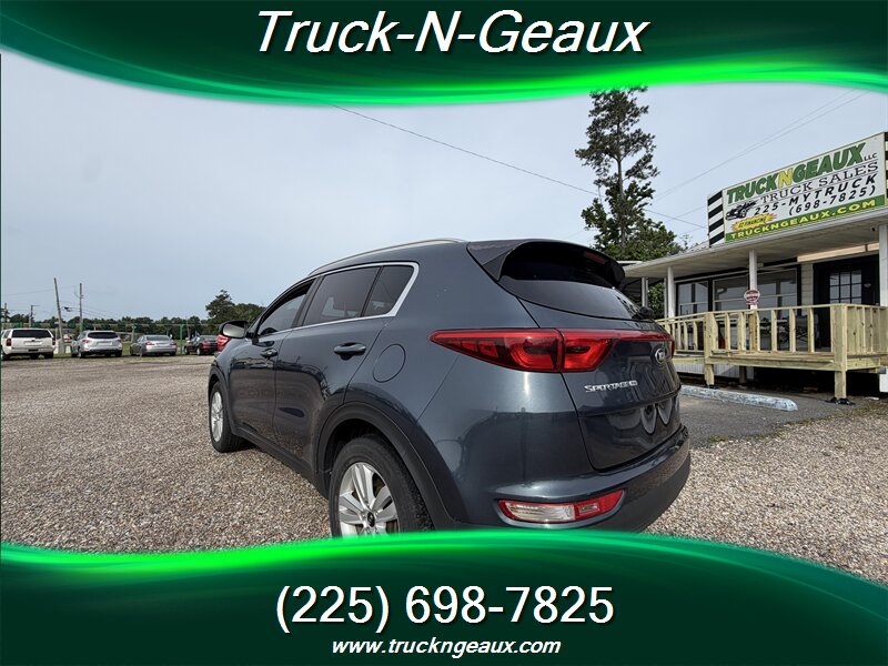 2018 Kia Sportage LX - Photo 4 - Walker, LA 70785-5946