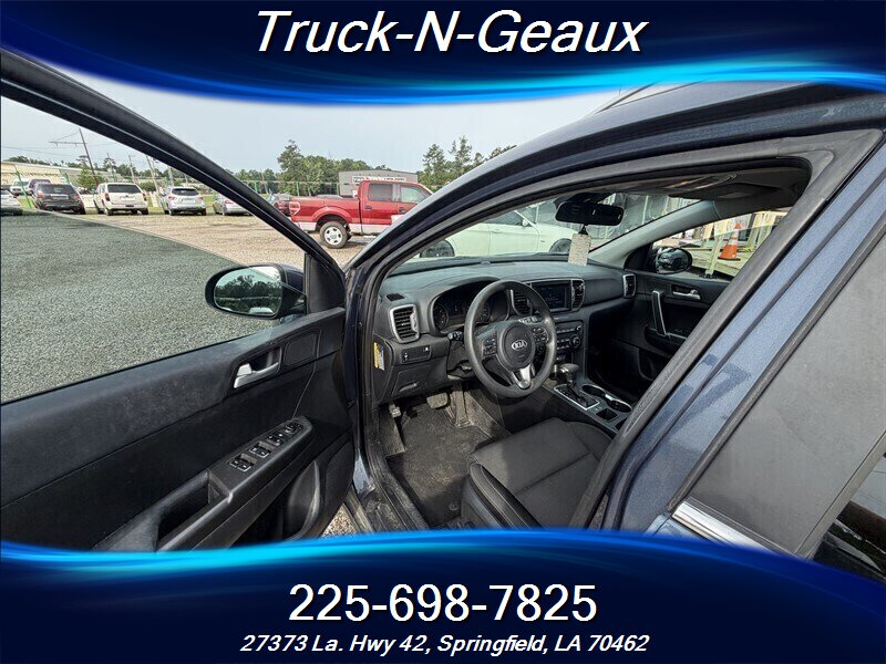 2018 Kia Sportage LX - Photo 6 - Walker, LA 70785-5946
