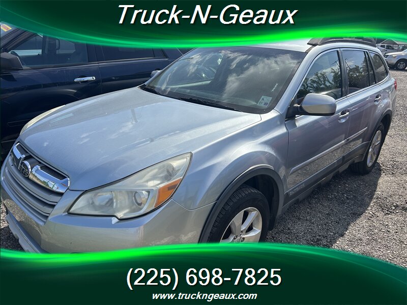 2013 Subaru Outback 2.5i Limited - Photo 1 - Walker, LA 70785-5946