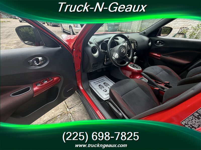 2015 Nissan JUKE SV - Photo 5 - Walker, LA 70785-5946