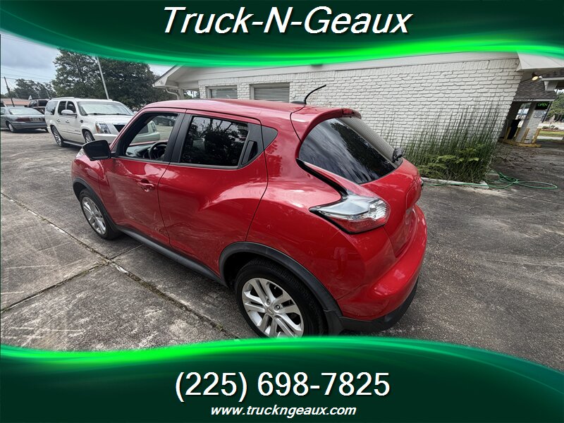 2015 Nissan JUKE SV - Photo 4 - Walker, LA 70785-5946