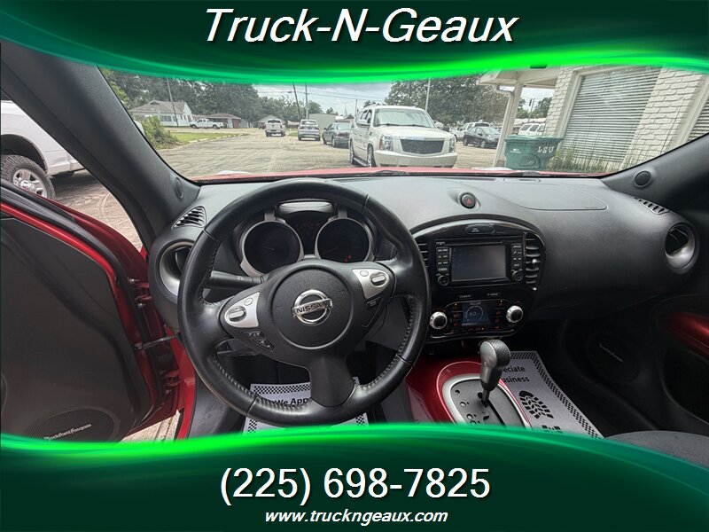 2015 Nissan JUKE SV - Photo 6 - Walker, LA 70785-5946