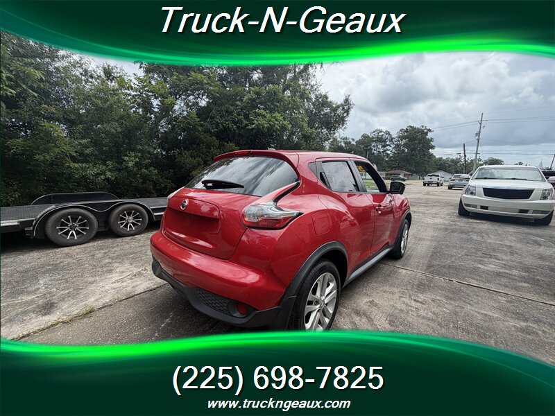 2015 Nissan JUKE SV - Photo 3 - Walker, LA 70785-5946