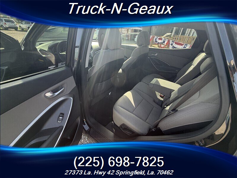 2017 Hyundai SANTA FE Sport 2.4L - Photo 5 - Walker, LA 70785-5946