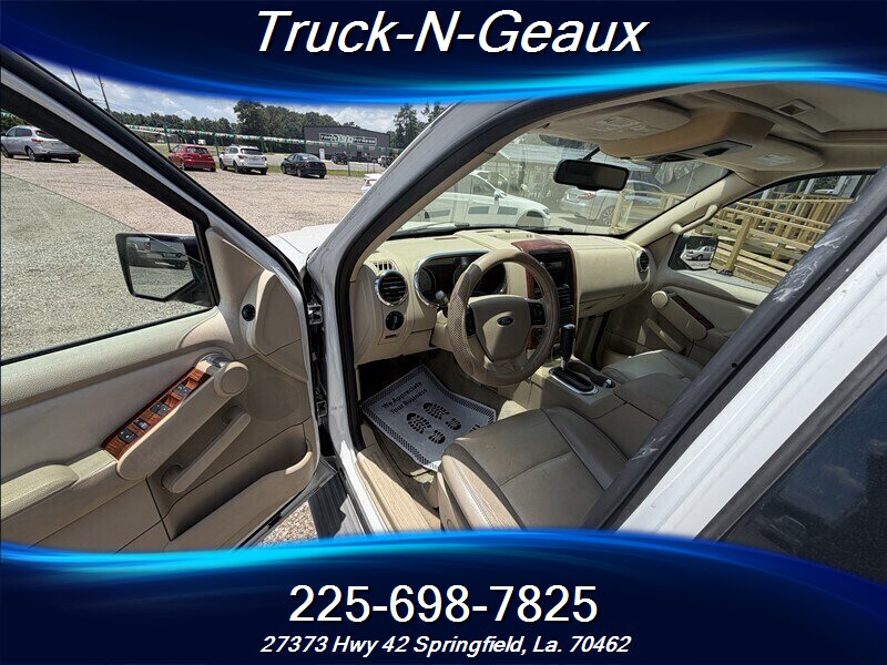 2006 Ford Explorer Eddie Bauer - Photo 6 - Walker, LA 70785-5946