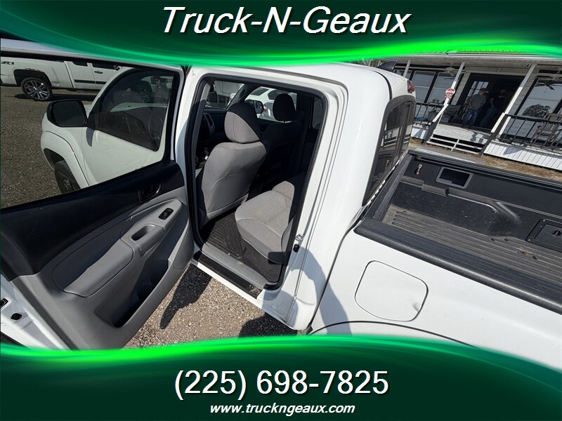 2012 Toyota Tacoma PreRunner V6 - Photo 6 - Walker, LA 70785-5946