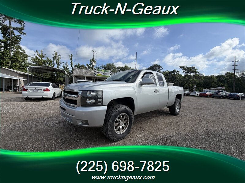 2011 Chevrolet Silverado 1500 LS   - Photo 1 - Walker, LA 70785-5946