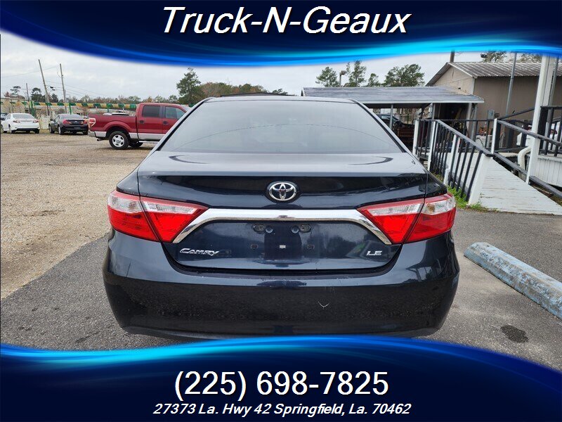 2015 Toyota Camry LE - Photo 4 - Walker, LA 70785-5946