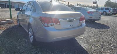 2012 Chevrolet Cruze LS   - Photo 2 - Walker, LA 70785-5946