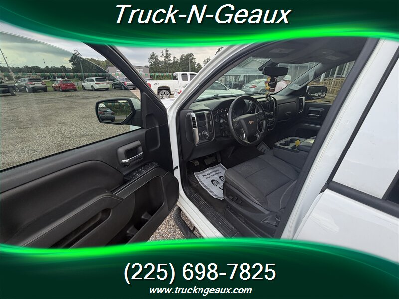 2018 Chevrolet Silverado 1500 LT - Photo 5 - Walker, LA 70785-5946
