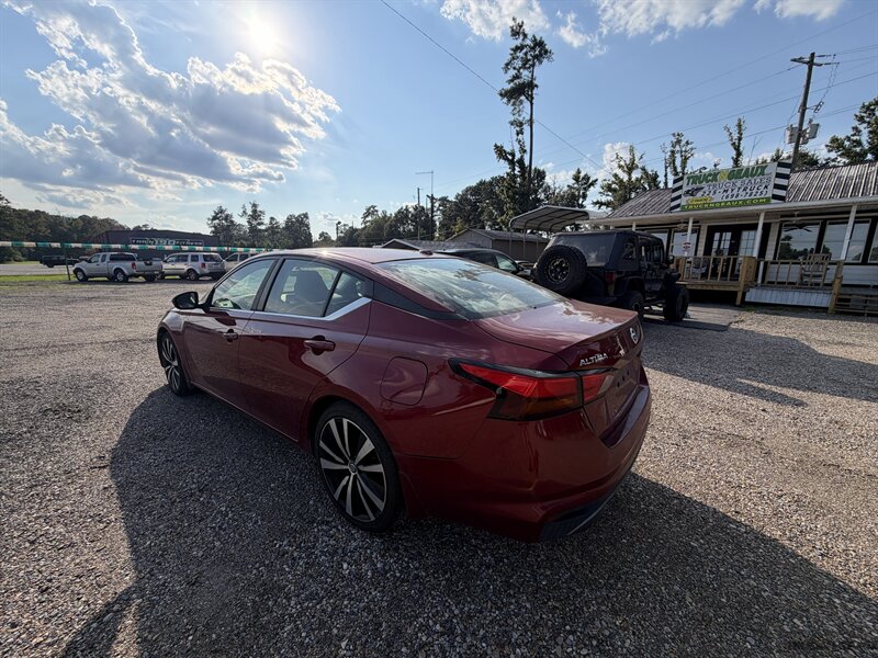 2019 Nissan Altima 2.5 SR  