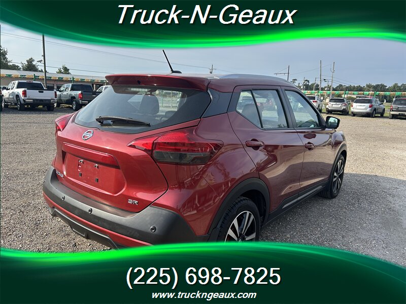 2020 Nissan Kicks SR   - Photo 3 - Walker, LA 70785-5946