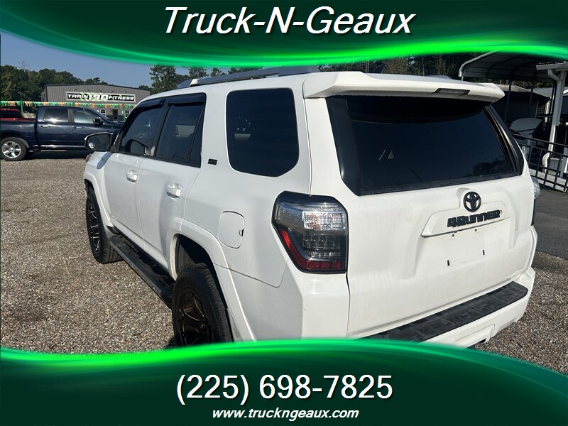 2015 Toyota 4Runner SR5 - Photo 1 - Walker, LA 70785-5946