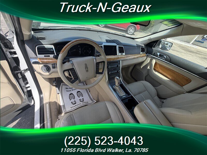 2010 Lincoln MKS - Photo 5 - Walker, LA 70785-5946