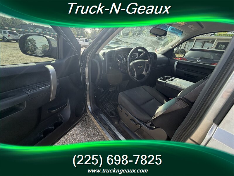 2013 Chevrolet Silverado 1500 LT - Photo 8 - Walker, LA 70785-5946