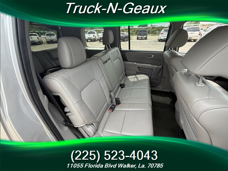 2015 Honda Pilot EX-L w/Navi - Photo 5 - Walker, LA 70785-5946