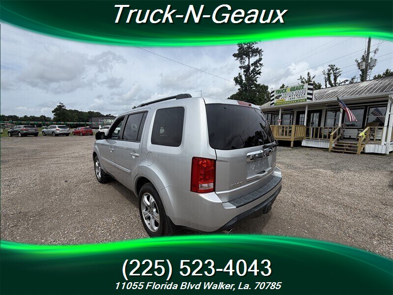 2015 Honda Pilot EX-L w/Navi - Photo 2 - Walker, LA 70785-5946