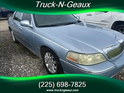2007 Lincoln Town Car Signature Limited Sedan