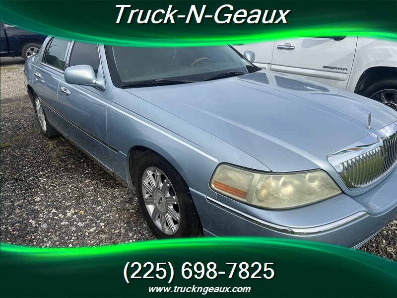 2007 Lincoln Town Car Signature Limited - Photo 1 - Walker, LA 70785-5946