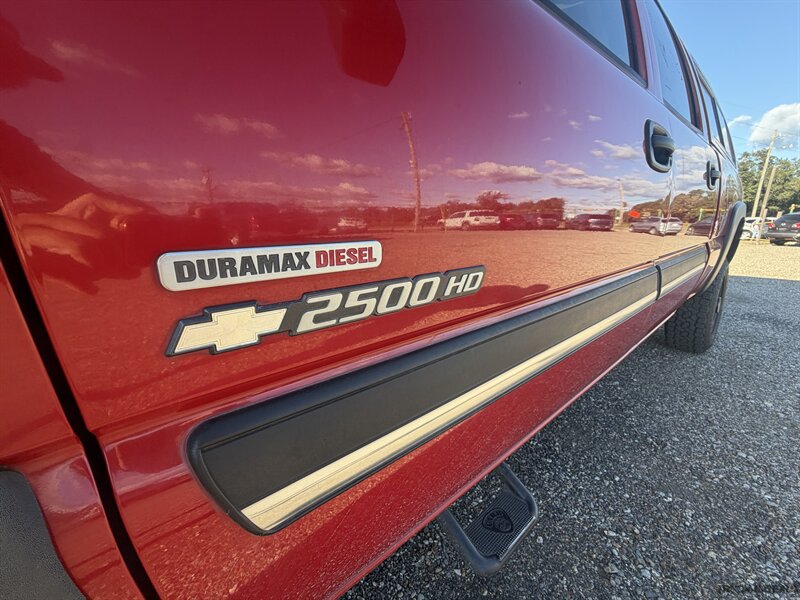 2003 Chevrolet Silverado 2500 LS  