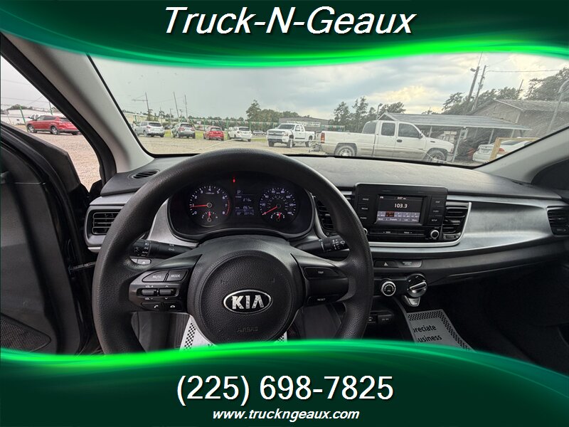 2019 Kia Rio LX - Photo 6 - Walker, LA 70785-5946