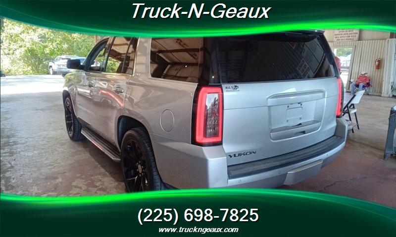 2016 GMC Yukon SLT   - Photo 2 - Walker, LA 70785-5946