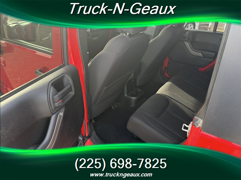 2015 Jeep Wrangler Unlimited Sport   - Photo 5 - Walker, LA 70785-5946