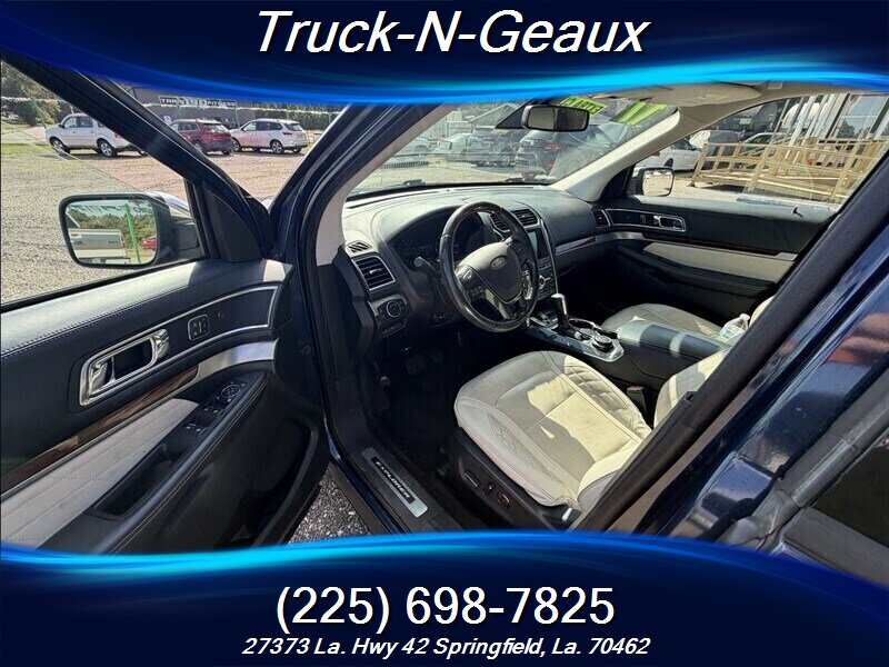 2017 Ford Explorer Platinum - Photo 5 - Walker, LA 70785-5946