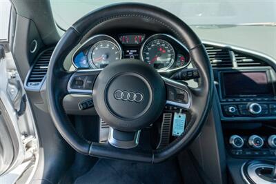 2011 Audi R8 4.2 quattro   - Photo 52 - Tustin, CA 92780