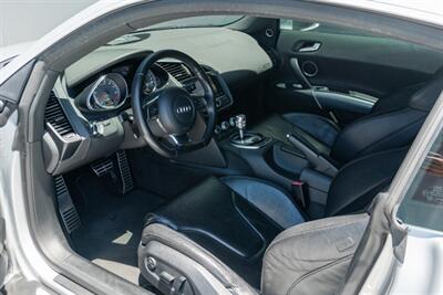 2011 Audi R8 4.2 quattro   - Photo 10 - Tustin, CA 92780