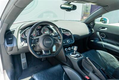 2011 Audi R8 4.2 quattro   - Photo 51 - Tustin, CA 92780