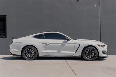 2016 Ford Mustang Shelby GT350   - Photo 8 - Tustin, CA 92780