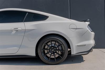 2016 Ford Mustang Shelby GT350   - Photo 16 - Tustin, CA 92780