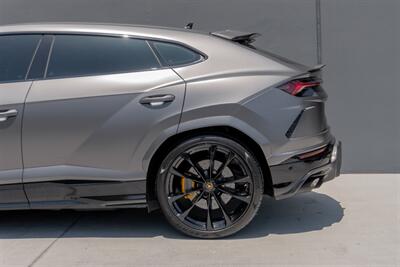 2021 Lamborghini Urus   - Photo 11 - Tustin, CA 92780