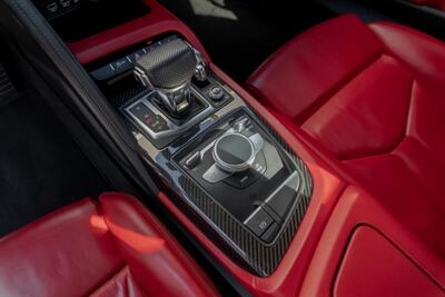 2020 Audi R8 5.2 quattro V10   - Photo 14 - Tustin, CA 92780