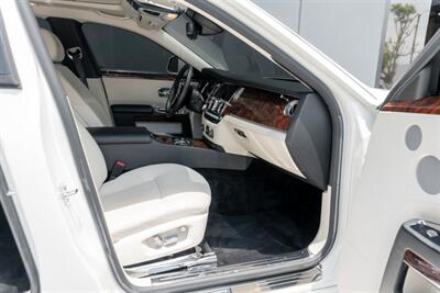2012 Rolls-Royce Ghost   - Photo 15 - Tustin, CA 92780