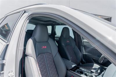 2025 Audi RS 6 Avant performance 4.0T quattro Avant   - Photo 13 - Tustin, CA 92780