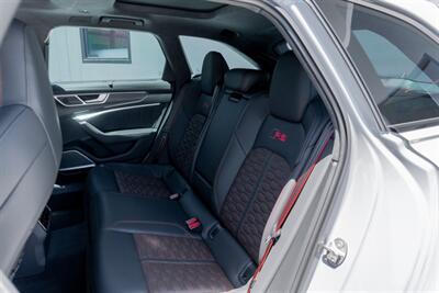 2025 Audi RS 6 Avant performance 4.0T quattro Avant   - Photo 11 - Tustin, CA 92780