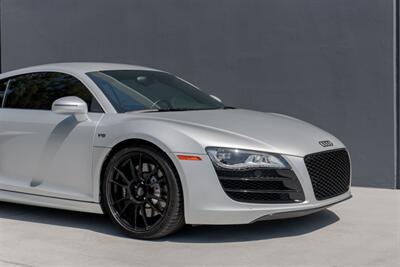 2011 Audi R8 5.2 quattro   - Photo 42 - Tustin, CA 92780