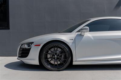 2011 Audi R8 5.2 quattro   - Photo 15 - Tustin, CA 92780